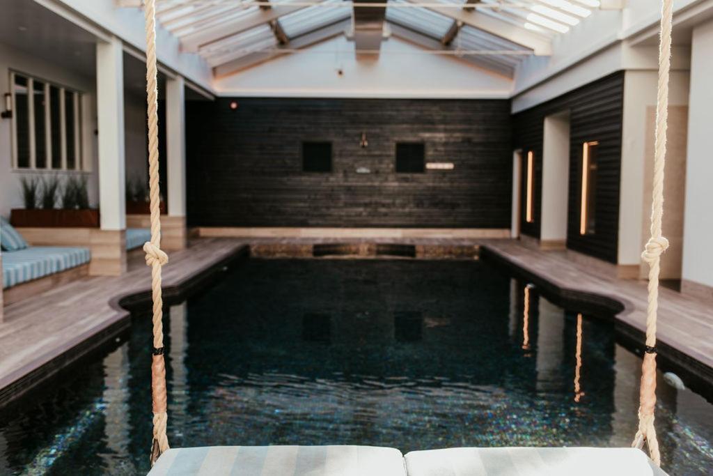 Manor House Hotel & Spa, Алсагер Экстерьер фото
